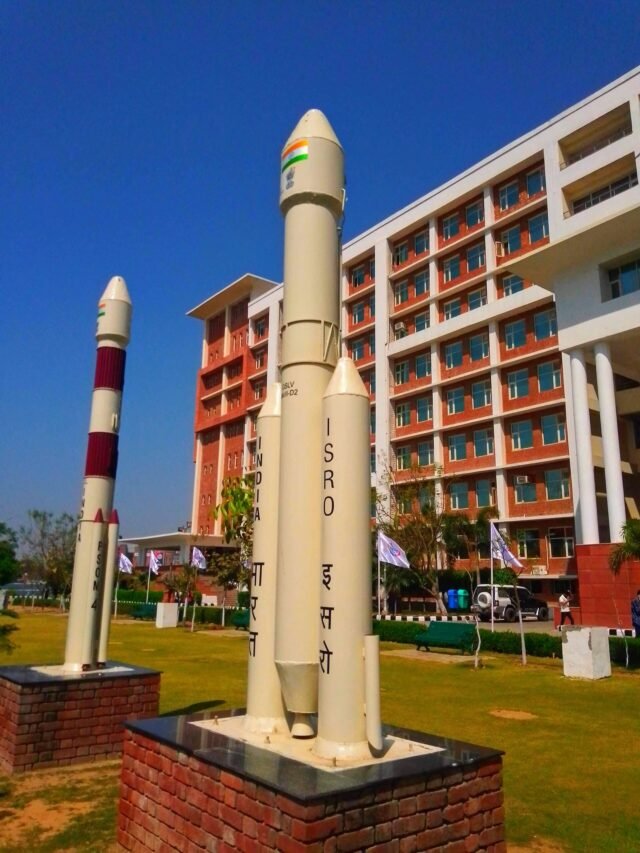 Read more about the article ISRO launches Space Kids India satellite built by 750 school children